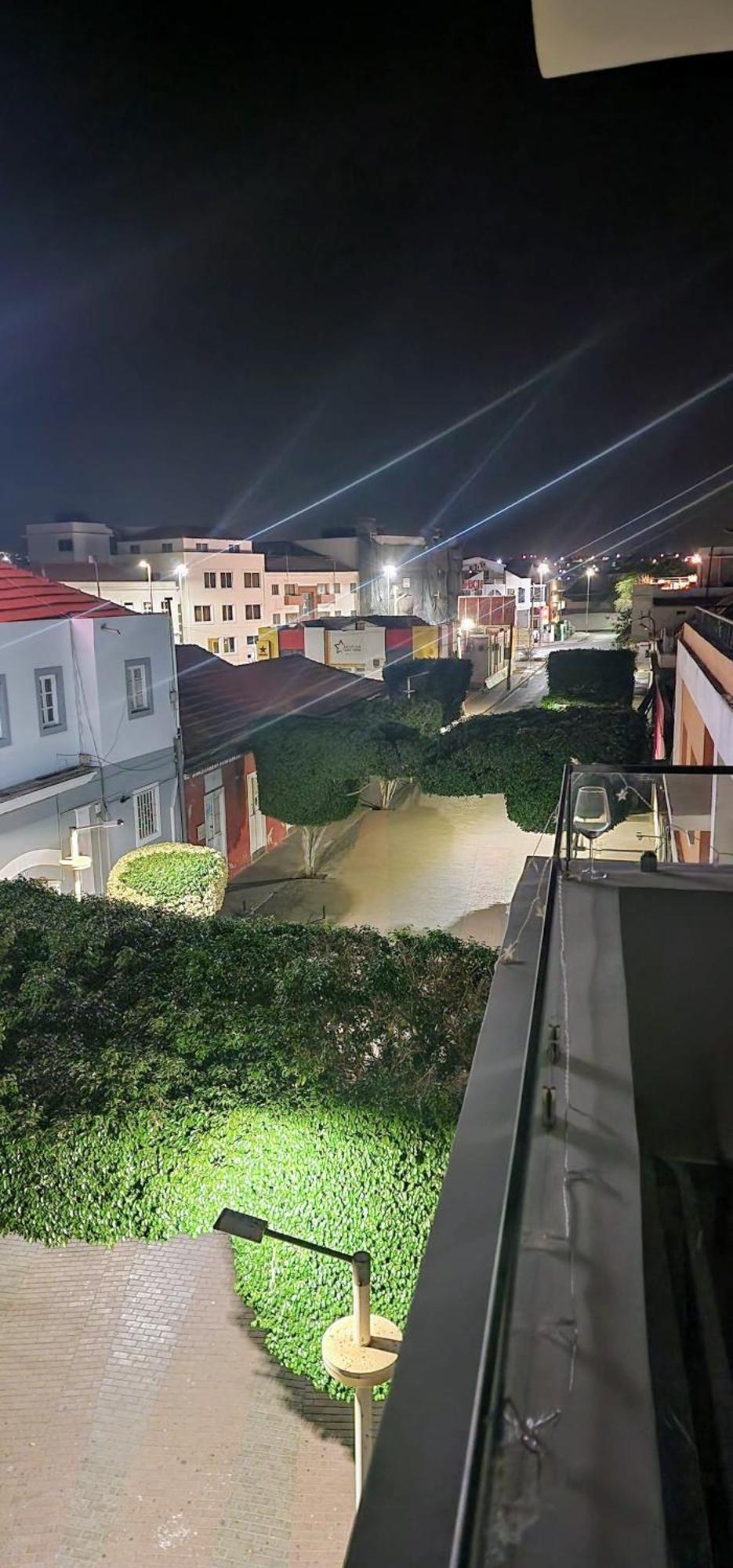 Flamingo Plateau 1A Apt On Rua Pedonal Praia Cape Verde Exterior photo